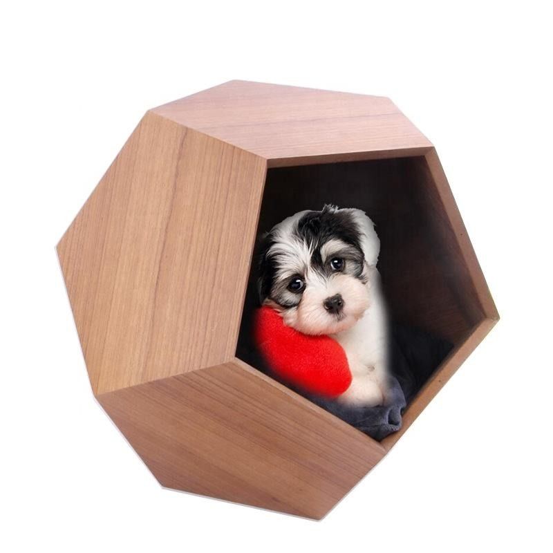 SGS Polygon Pentagon Wood Pet Furniture บ้านแมวไม้ธรรมชาติ