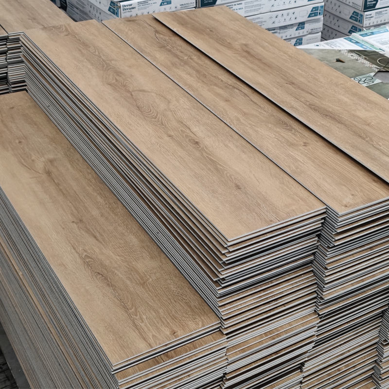 4mm/5mm/6mm คลิกล็อค Rigid Spc Flooring กระเบื้องพลาสติกกันน้ํา