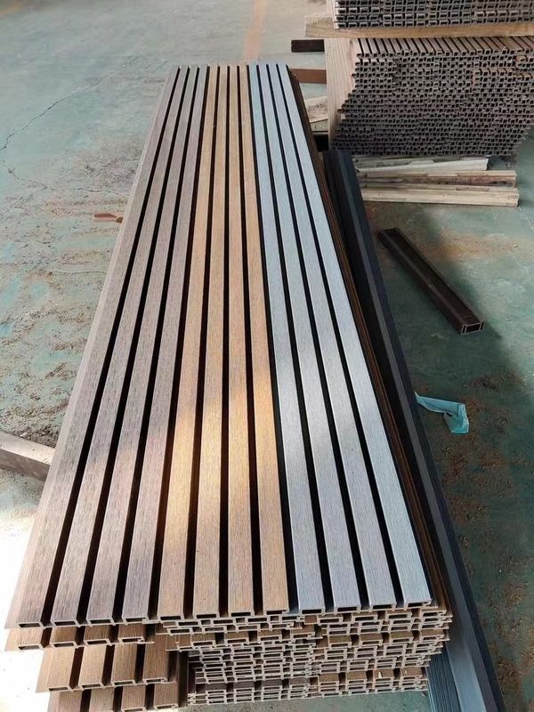 ภายนอกเคลือบกันเสียงภายนอก พลาสติกประกอบสวน กันน้ําภายนอก