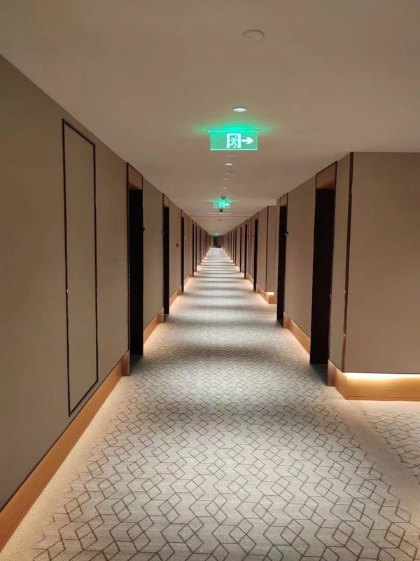 เซรามิค ดูหิน พลาสติกประกอบ SPC คลิก วินิล แผ่นพื้น สําหรับตึกผนังครัวพาณิชย์