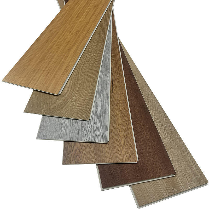 ขายปลีก แผ่นดินไวนิลหรูทนทานการสวมใส่ LVT LVP SPC WPC คลิก 5 มม แผ่นดินตรา SPC หัวแข็ง