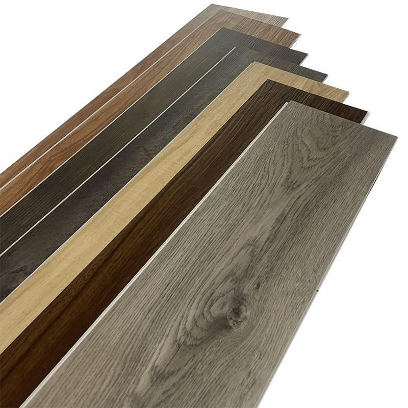 ขายปลีก แผ่นดินไวนิลหรูทนทานการสวมใส่ LVT LVP SPC WPC คลิก 5 มม แผ่นดินตรา SPC หัวแข็ง