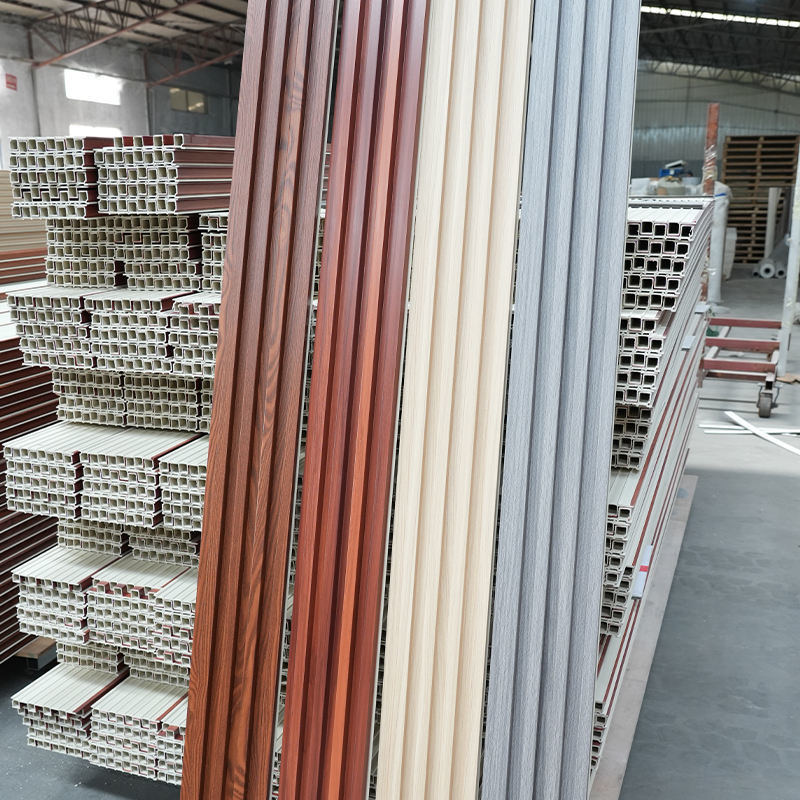 แผนผนัง WPC กันน้ําสําหรับทีวี เฉลิมหลังสําหรับตกแต่งภายในโรงแรมและอพาร์ทเมนต์ ผลิตจากพลาสติก