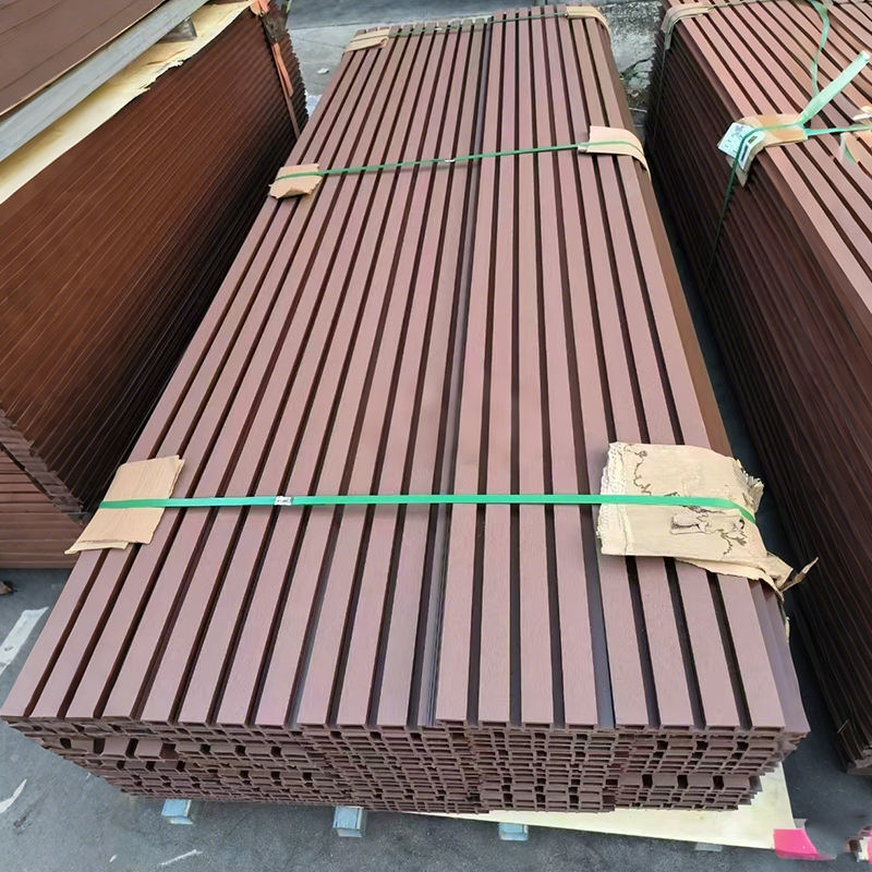 พลาสติกไม้ประกอบภายนอกภายนอก Wpc Wall Cladding กันน้ํา Wpc แผนผงผืนผนังตกแต่งภายนอก
