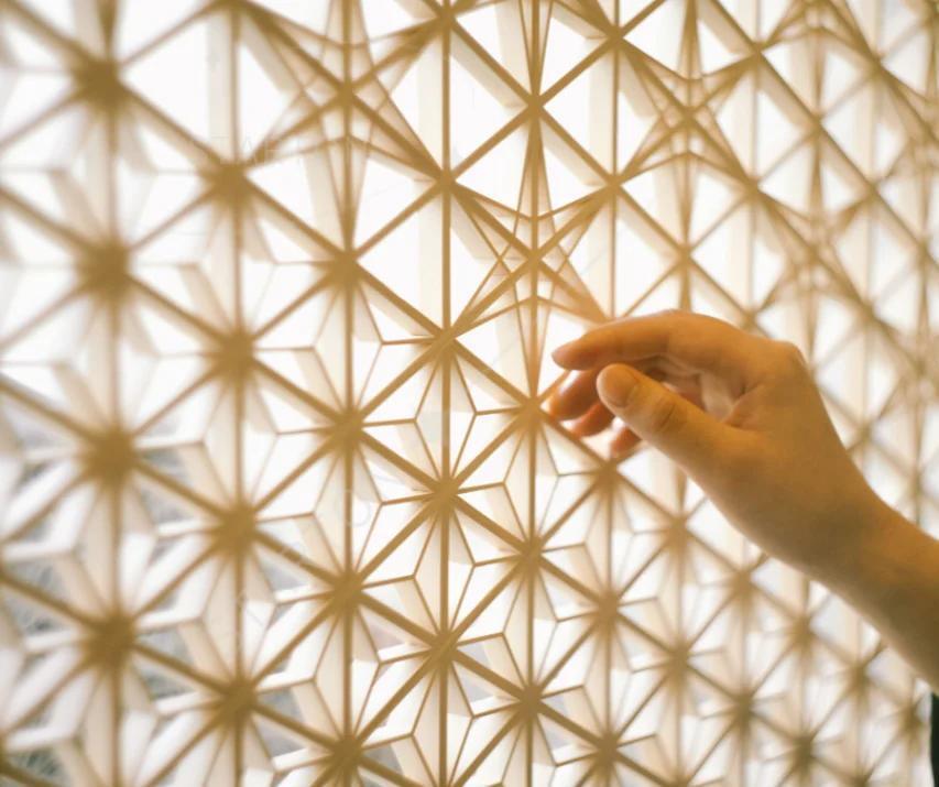 งานฝีมือไม้ Kumiko สำหรับประตูไม้ หน้าต่าง กล่องไม้ การตกแต่งร้านอาหารญี่ปุ่น พาร์ติชั่น