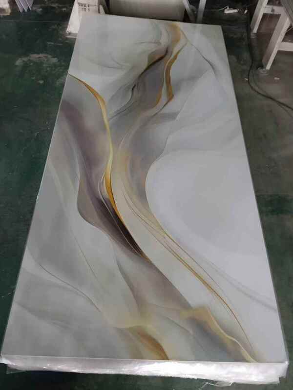 จําหน่ายโดยตรงจากโรงงาน ขายส่งปลีก กระดาษ UV กระดาษมาร์บอร์ด PVC ที่ยืดหยุ่นและยืดหยุ่น