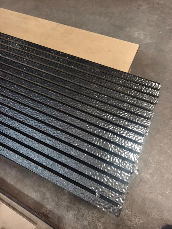 แผ่นเสียงที่ซับซ่อนเสียงที่ทันสมัย 3 มิติ ลื่นน้ํา กล่องสล็อต กล่องกันเสียงสําหรับสตูดิโอโรงแรม