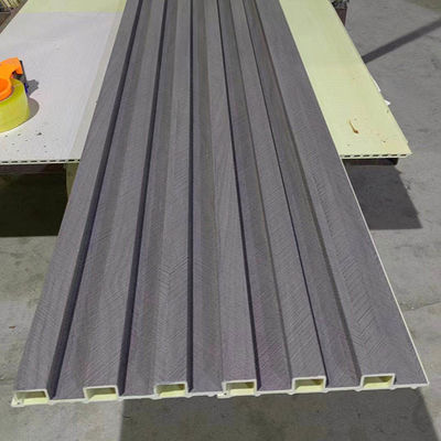 โมเดิร์น 9 มม. 2.5 ซม. ตกแต่งภายในบ้าน WPC Wall Panel สำหรับพื้นหลังทีวี