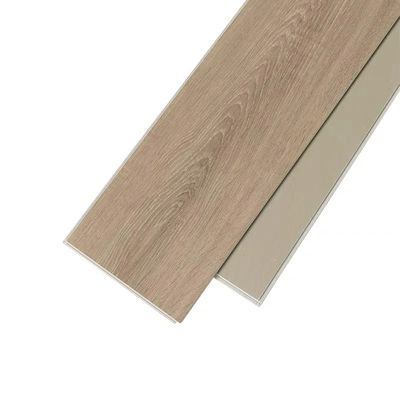 พื้น PVC คุณภาพสูงและหรูหรา