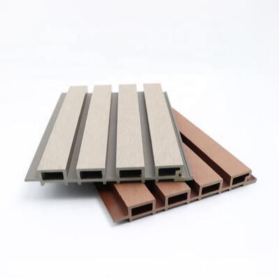 คุณภาพ ไม้ PVC พลาสติกประกอบตกแต่งภายนอก Wpc แผ่นผนังภายนอก โรงงาน